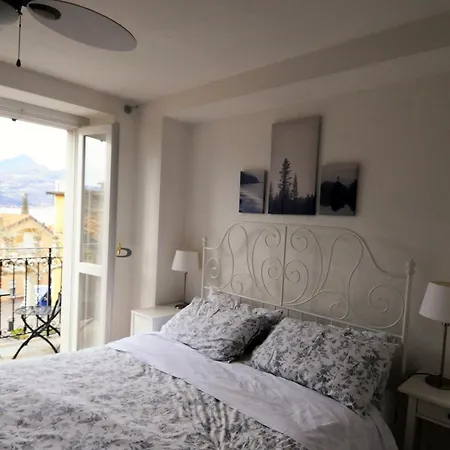 Casa San Giorgio Varenna Buitenkant foto
